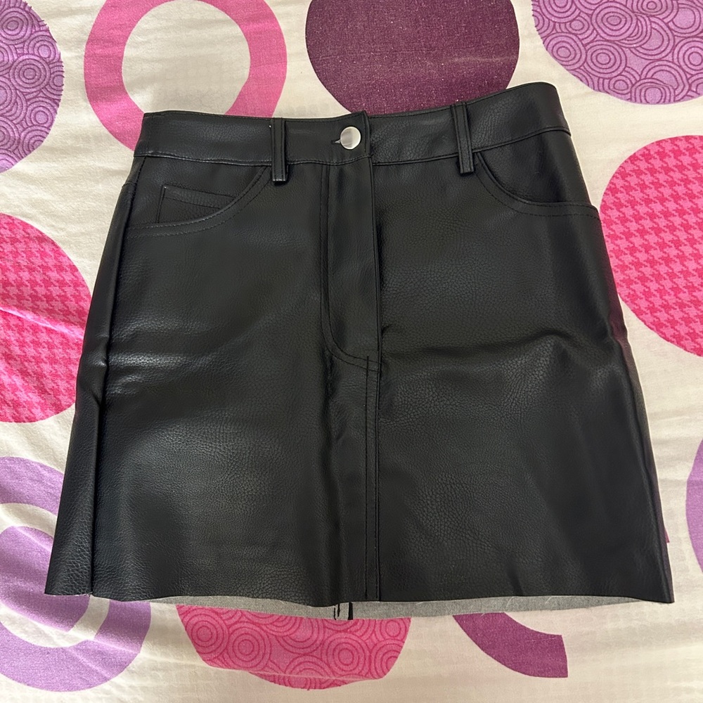 Leather Mini Skirt Black Size XS